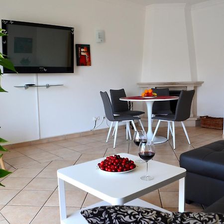 Sea Breeze Apartment Lagos Esterno foto