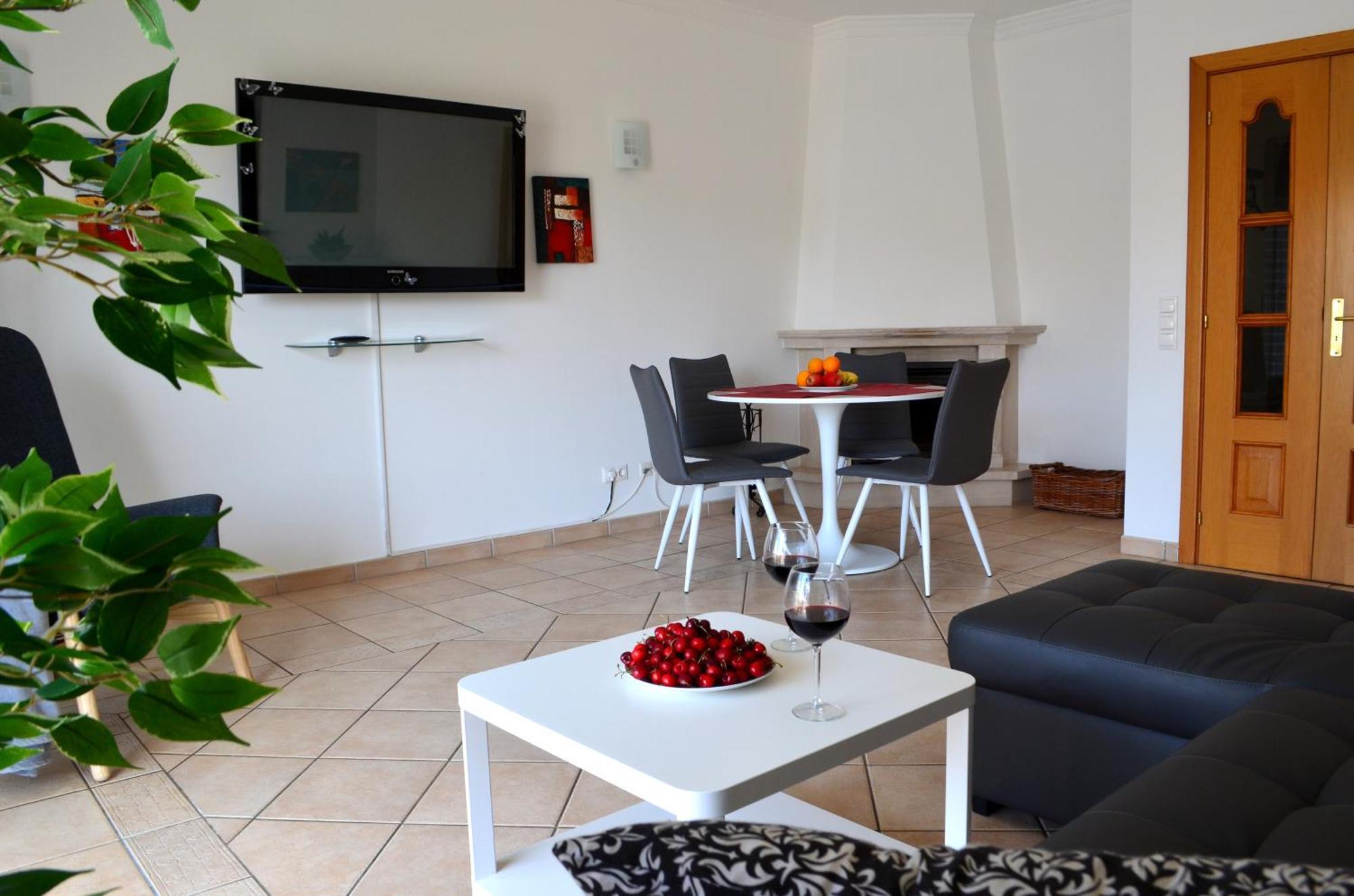 Sea Breeze Apartment Lagos Esterno foto